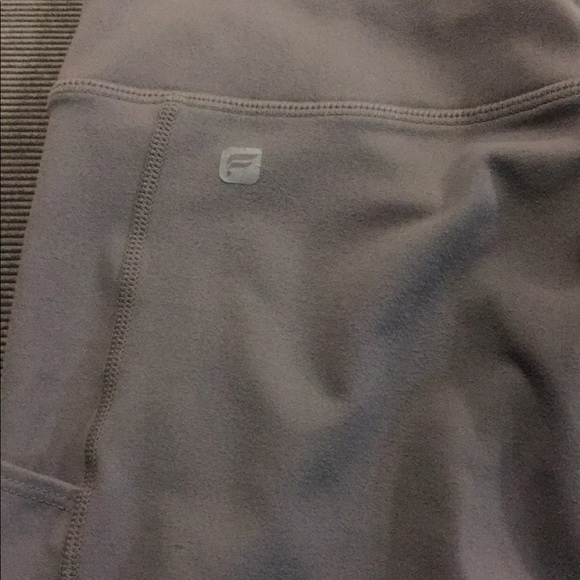 Fabletics medium leggings - Picture 2 of 4
